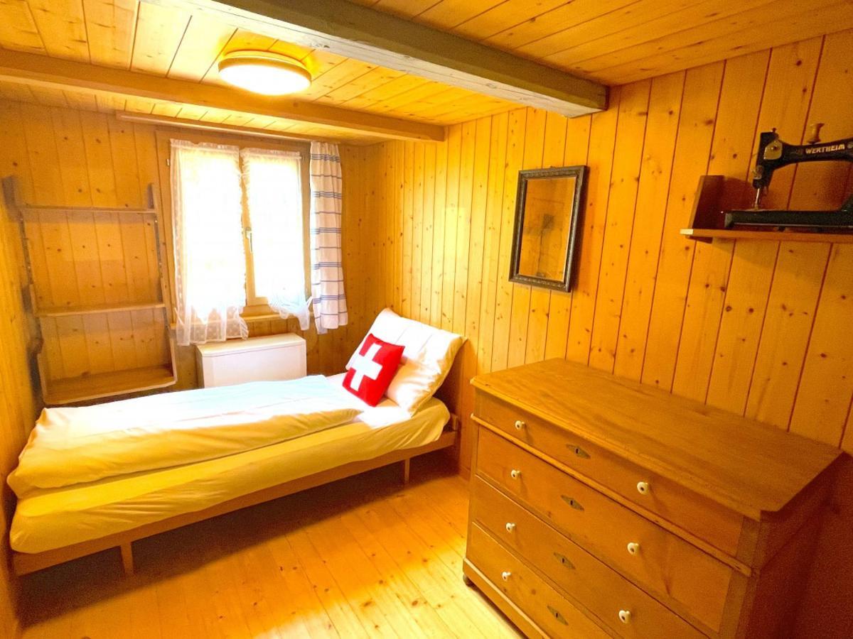 Swisshut Stunning Views Alps Lake - Chalet Erli Darligen Luaran gambar