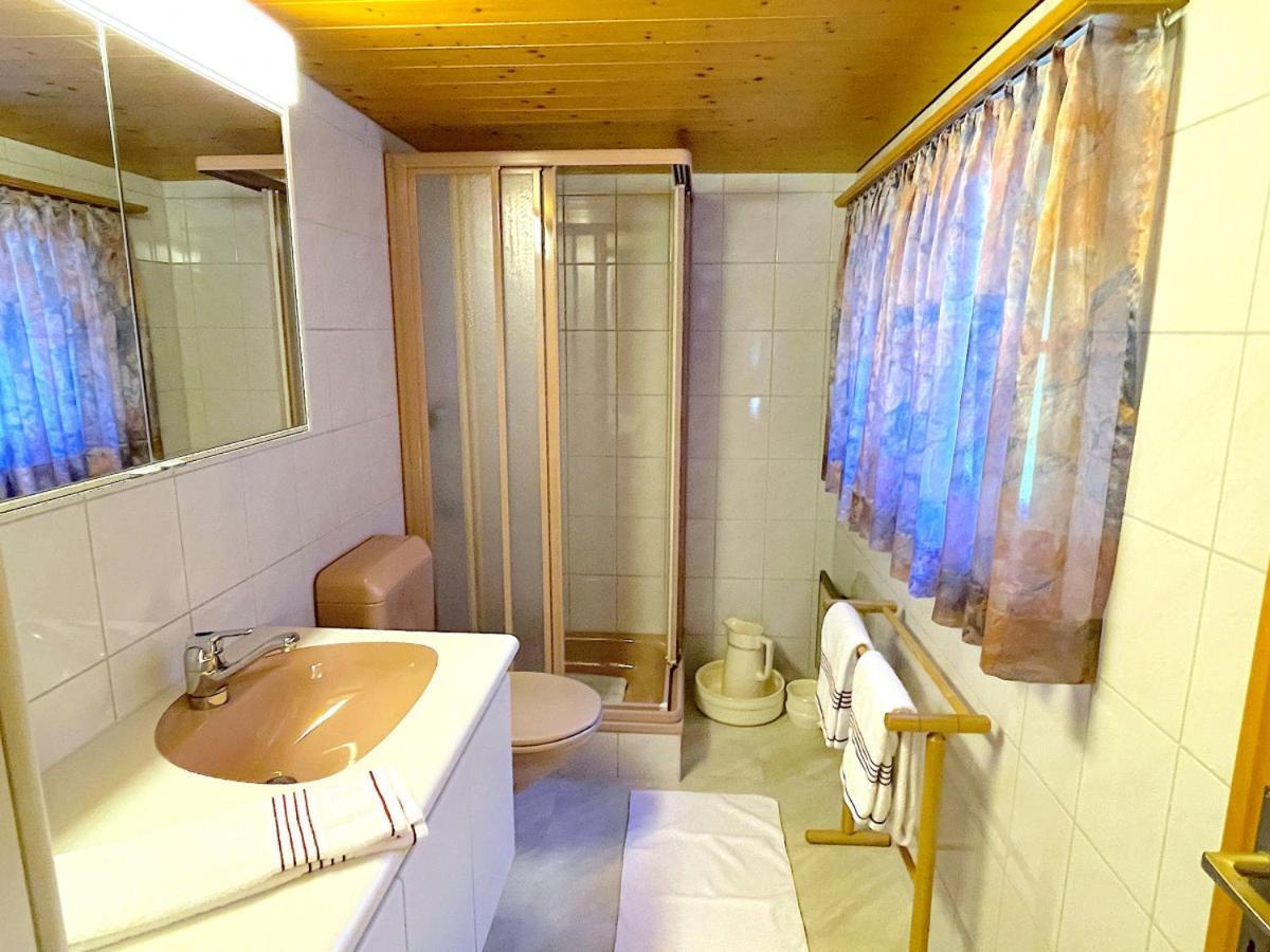 Swisshut Stunning Views Alps Lake - Chalet Erli Darligen Luaran gambar